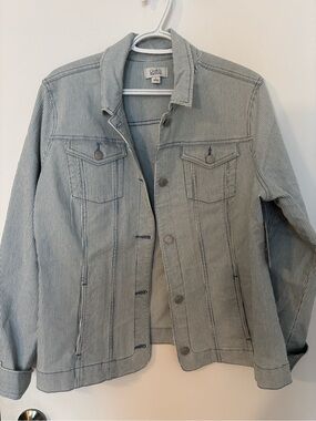 Croft & Barrow Blue and White Striped Shirt Jacket - Size Large